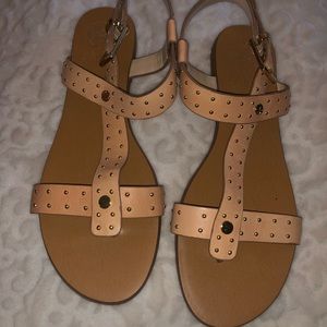 Beautiful Vince Camuto flats